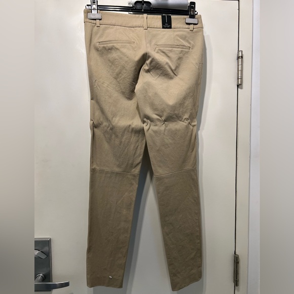 BRAND NEW Babaton Ellis Pant in Tan, Size 4 - Picture 2 of 5